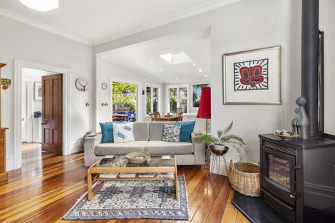 Photo of property in 52 Reuben Avenue, Brooklyn, Wellington, 6021