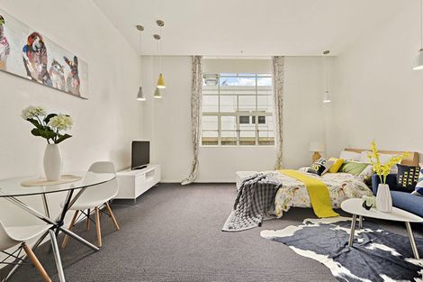 Photo of property in 4/6 Victoria Street, Ebdentown, Upper Hutt, 5018