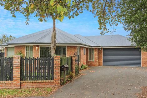 Photo of property in 2 Blair Avenue, Papanui, Christchurch, 8053