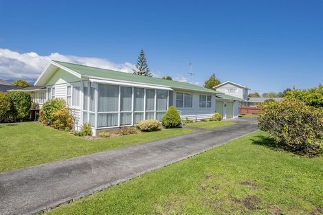 Photo of property in 20 Burn Street, Levin, 5510