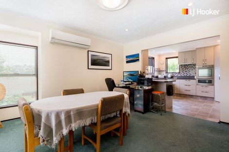 Photo of property in 71 Glenross Street, Glenross, Dunedin, 9011