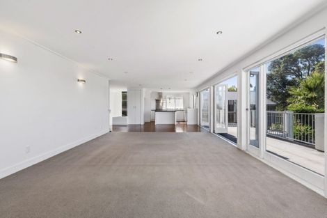 Photo of property in 69 Norwood Road, Bayswater, Auckland, 0622