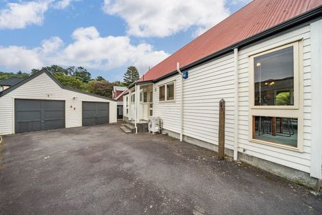 Photo of property in 3 Mcenroe Grove, Naenae, Lower Hutt, 5011