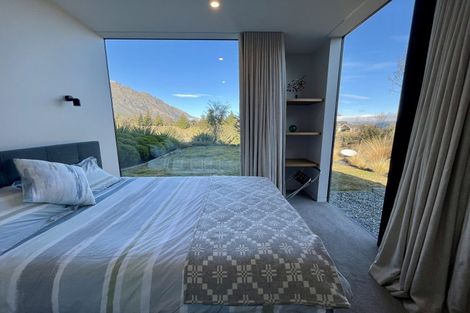 Photo of property in 20 Mckellar Drive, Jacks Point, Queenstown, 9371