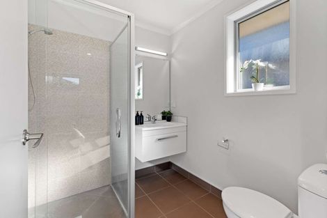 Photo of property in 48 Adams Road South, Pukekohe, 2120