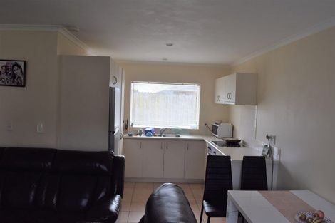 Photo of property in 27 Carrick Glen Avenue, Flat Bush, Auckland, 2019