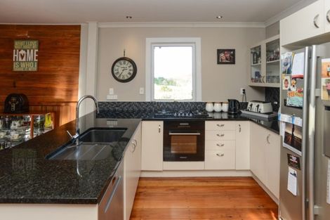 Photo of property in 3 Tamumu Church Road, Otane, Waipawa, 4271