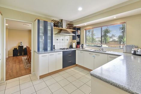 Photo of property in 19 Fergy Crescent, Wattle Downs, Auckland, 2103