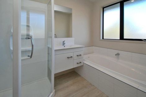 Photo of property in 2/78 Wilsons Road South, Saint Martins, Christchurch, 8022