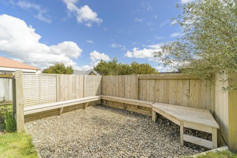 Photo of property in 22 Logan Way, Kelvin Grove, Palmerston North, 4414