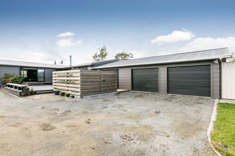 Photo of property in 61 Severn Street, Rongotea, 4476