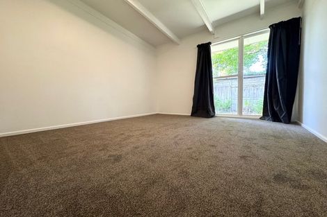 Photo of property in 2/17 Glengarry Road, Glen Eden, Auckland, 0602