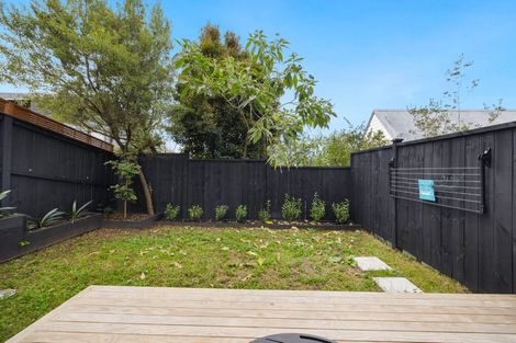Photo of property in 72e Langana Avenue, Browns Bay, Auckland, 0630