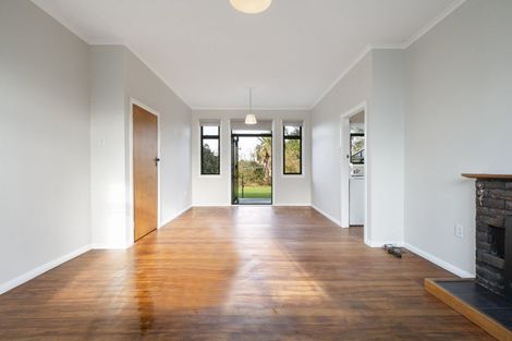 Photo of property in 63 Ashlea Road, Tokomaru, Palmerston North, 4474