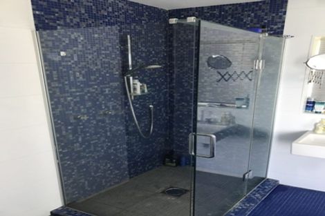 Photo of property in 39 Robieson Street, Roseneath, Wellington, 6011