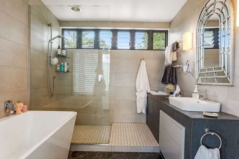 Photo of property in 6 Endeavour Place, Cooks Beach, Whitianga, 3591