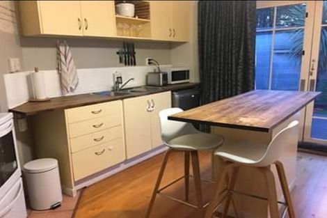 Photo of property in 8 Northcote Road, Northcote, Christchurch, 8052