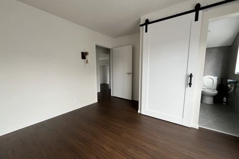 Photo of property in 30 Benchmark Drive, Massey, Auckland, 0614