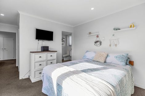 Photo of property in 40 Te Ranga Memorial Drive, Pyes Pa, Tauranga, 3112