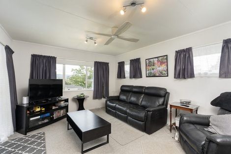 Photo of property in 10 Arawa Place, Onerahi, Whangarei, 0110