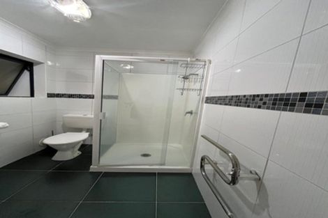 Photo of property in 6 Arrowsmith Drive, Clover Park, Auckland, 2019