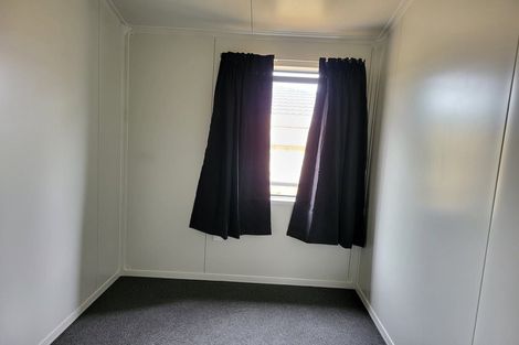 Photo of property in 67 Rhodes Drive, Kelvin Grove, Palmerston North, 4414