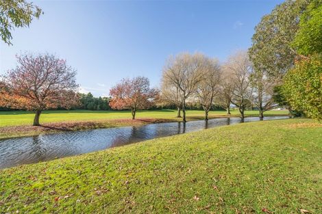 Photo of property in 28 Kentucky Way, Awapuni, Palmerston North, 4412
