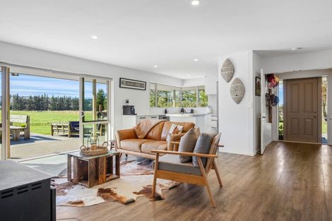 Photo of property in 724 Loburn Whiterock Road, Loburn, Rangiora, 7472