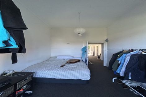 Photo of property in 70 Fairlie Terrace, Kelburn, Wellington, 6021