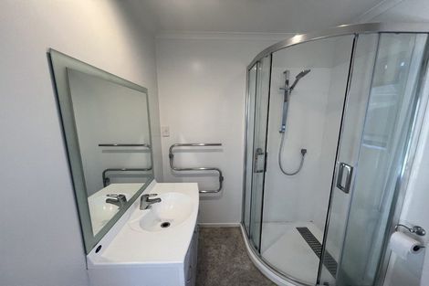 Photo of property in 191a Wairakei Road, Bryndwr, Christchurch, 8053