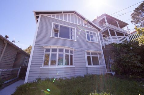 Photo of property in 28 Emerson Street, Berhampore, Wellington, 6023