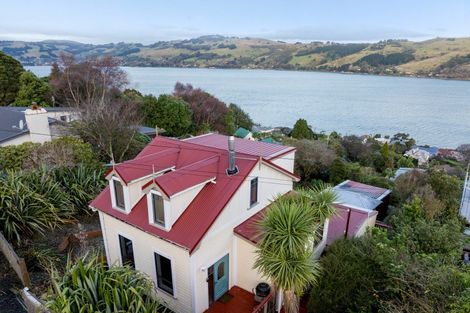 Photo of property in 2 Waireka Street, Ravensbourne, Dunedin, 9022