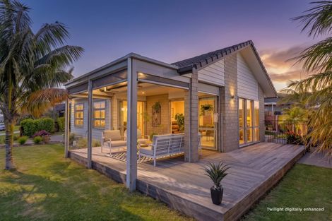 Photo of property in 32 Aquila Drive, Whitianga, 3510