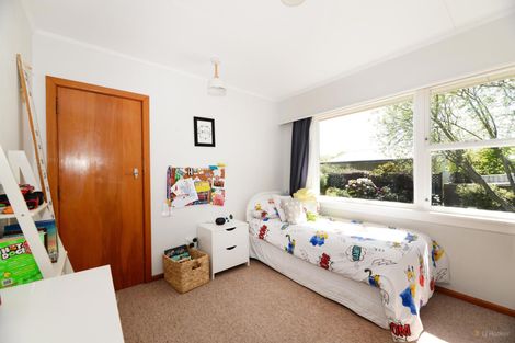 Photo of property in 15 Oxford Street, Waimate, 7924