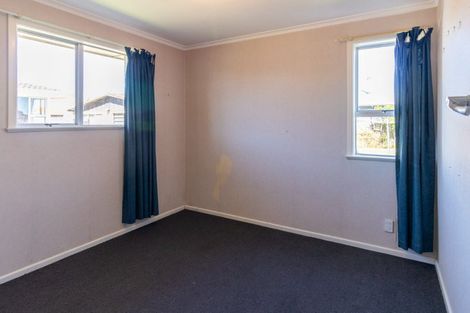 Photo of property in 11 Forfar Crescent, Rockdale, Invercargill, 9812