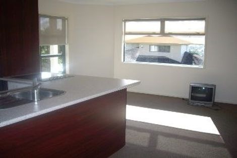 Photo of property in 16 Glenreagh Place, Torbay, Auckland, 0630
