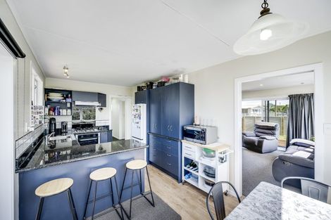 Photo of property in 7 Frickleton Street, Taradale, Napier, 4112