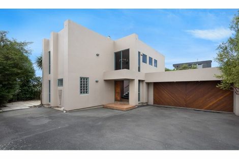 Photo of property in 229b Mount Pleasant Road, Mount Pleasant, Christchurch, 8081