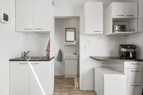 Photo of property in 1/63 Miro Street, New Lynn, Auckland, 0600