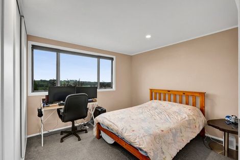 Photo of property in 100 Elsham Road, Lepperton, New Plymouth, 4373