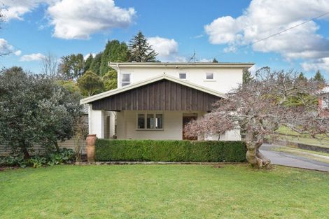 Photo of property in 10 Wharepaina Crescent, Springfield, Rotorua, 3015