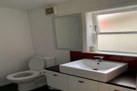 Photo of property in 104a Darlington Road, Miramar, Wellington, 6022