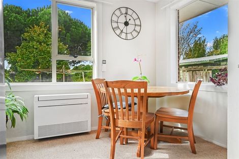 Photo of property in 44 Damien Place, Bromley, Christchurch, 8062