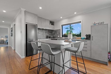 Photo of property in 210 Wards Line, Morison Bush, Greytown, 5794