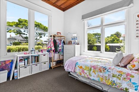 Photo of property in 49 Mcdonald Street, Napier South, Napier, 4110
