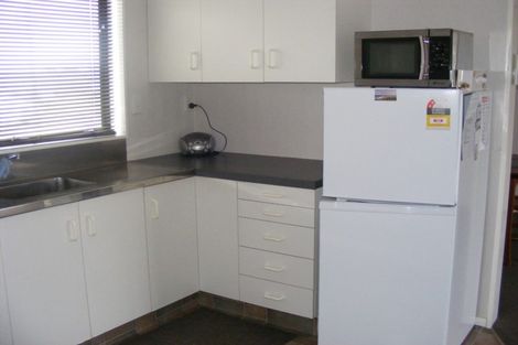 Photo of property in 2 Kowhai Court, Foxton Beach, Foxton, 4815