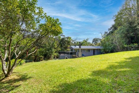 Photo of property in 1060 Sandspit Road, Sandspit, Warkworth, 0982