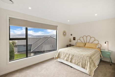 Photo of property in 64 Cliffs Road, Saint Clair, Dunedin, 9012