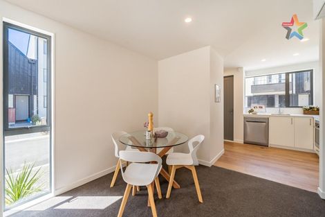 Photo of property in 32 John Street, Stokes Valley, Lower Hutt, 5019