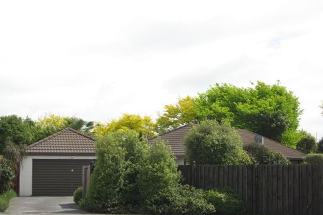 Photo of property in 40 Regency Crescent, Redwood, Christchurch, 8051